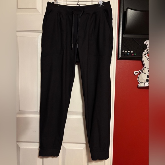 Men’s Lululemon ABC joggers - Picture 2 of 4
